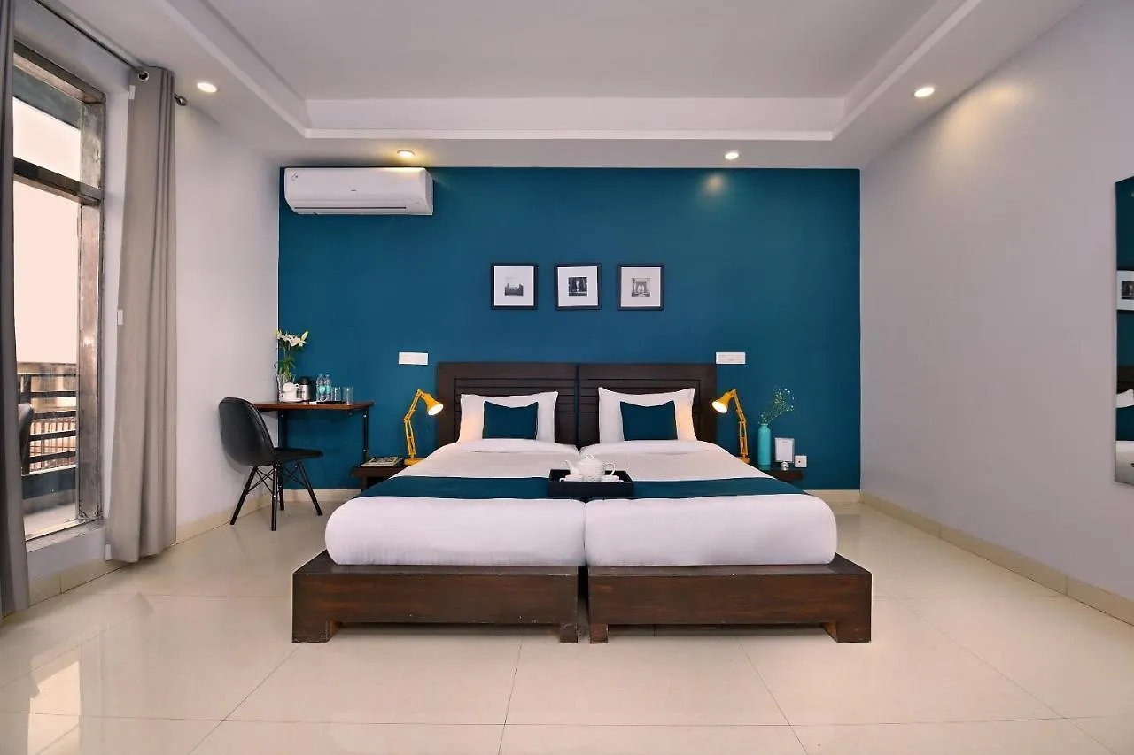 Oyo Silverkey Sector 38 Near Omaxe Celebration Mall Gurgaon Hotel